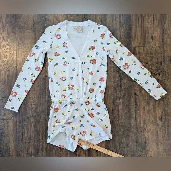 Beaufort Bonnet Company Long Sleeve Women’s Poppy’s Porch Floral Romper Small - Picture 11 of 11